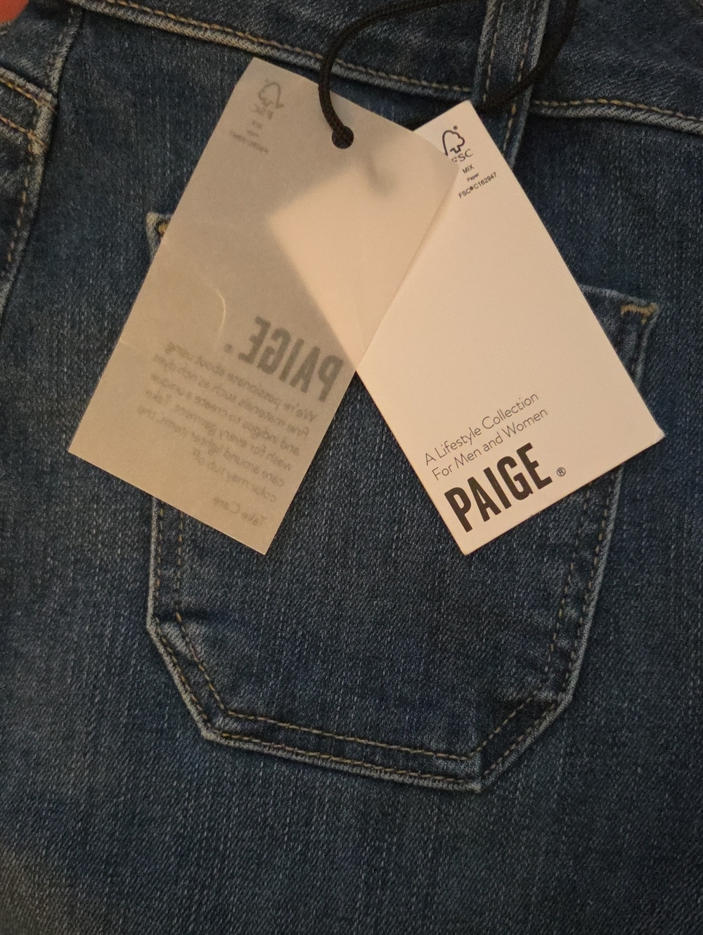 Paige NWTs Connie Crop Patch Jeans - Picture 3 of 3